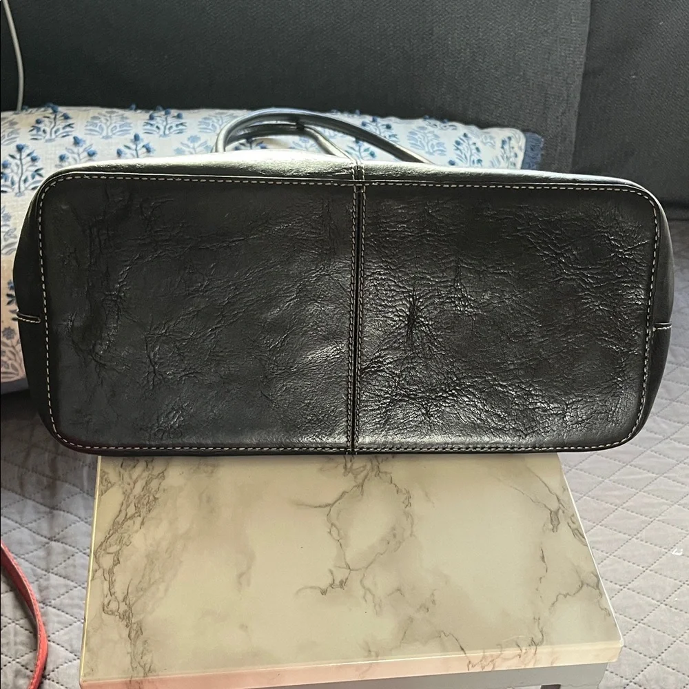 Fossil Black Leather Shoulder Bag - Picture 3 of 4